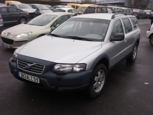 Left hand drive VOLVO XC 70 2.4 T CROSSCOUNTRY